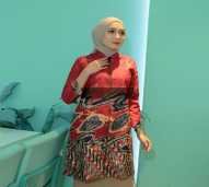 Tunik Prabuseno Motif Anggita Merah